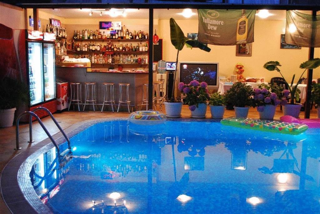Italia Hotel Νεσέμπαρ Ανέσεις φωτογραφία