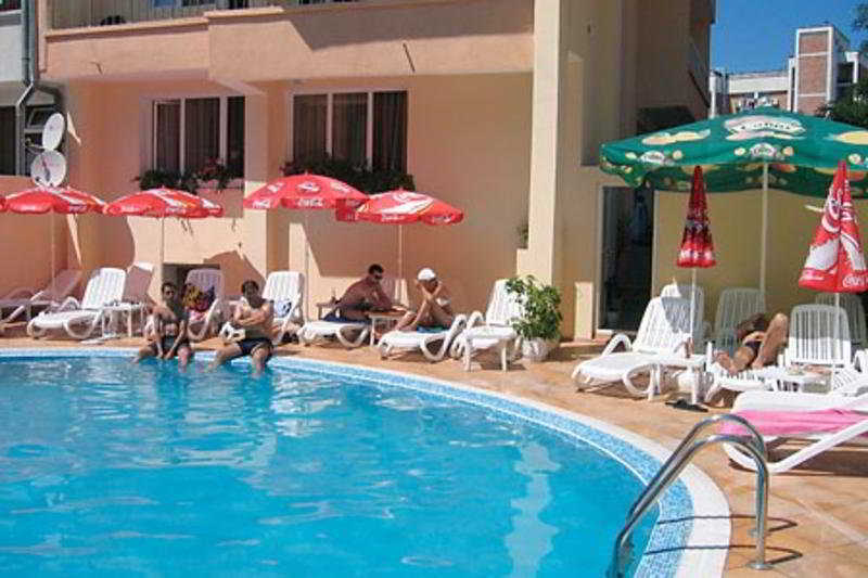 Italia Hotel Νεσέμπαρ Εξωτερικό φωτογραφία